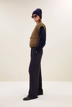 Load image into Gallery viewer, Gio Sleeveless Jacket - Hazel