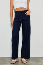 Load image into Gallery viewer, Lucia Trousers - Navy
