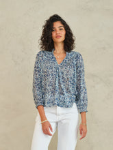 Load image into Gallery viewer, Esti Print Top - Blue
