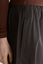 Load image into Gallery viewer, Joline Straight Trousers - Dark Roast

