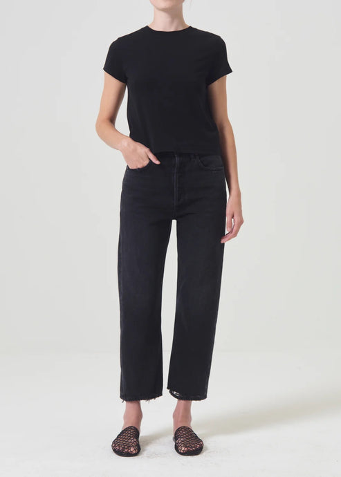 Agolde's best-selling 90's Jean with the much-requested cropped inseam. This decade inspired mid-rise is designed to sit relaxed at the waist with an easy fit through the hips into a classic, loose straight leg. Style back to anything and everything. Available at aprilmae - a womenswear boutique located in Chiswick west London specialising in contemporary, everyday clothing for women.  Visit our shop on Devonshire Road W4 for the latest arrivals from brands including Rains, Rails, Bellerose, and Bonte.