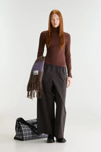 Load image into Gallery viewer, Joline Straight Trousers - Dark Roast
