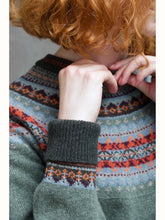 Load image into Gallery viewer, Alpine Short Sweater - Braemar
