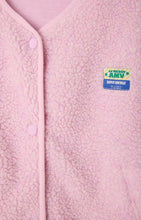 Load image into Gallery viewer, A pink fleece gilet with snap button closure, zip pockets, and an American Vintage patch logo on the left chest area. Hoktown hooded fleece by American Vintage in light pink. Available at aprilmae - a womenswear boutique located in Chiswick west London specialising in contemporary, everyday clothing for women.  Visit our shop on Devonshire Road W4 for the latest arrivals from brands including Rains, Rails, Bellerose, Bonte, Vanessa Bruno, Hartford and Colorful Standard.
