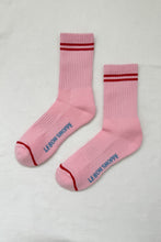 Load image into Gallery viewer, Boyfriend Socks - Amour Pink
