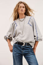 Load image into Gallery viewer, Mesta Sweatshirt - Grey

