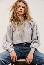 Load image into Gallery viewer, Mesta Sweatshirt - Grey
