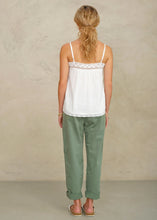 Load image into Gallery viewer, Veri Cami - White
