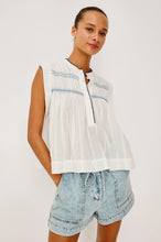 Load image into Gallery viewer, Willow Top - White
