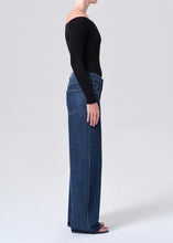 Load image into Gallery viewer, Low Curve Jean - Pendulum
