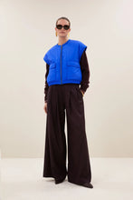 Load image into Gallery viewer, Gio Sleeveless Jacket - Kingsblue
