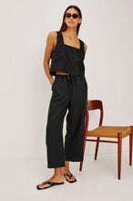 Load image into Gallery viewer, Emmie Crop Pant - Black Linen
