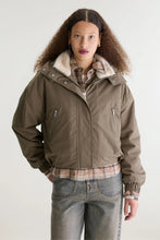 Load image into Gallery viewer, Herna Cropped Jacket - Khaki Green

