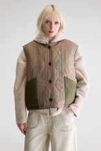 Load image into Gallery viewer, Hamilton Reversible Gilet - Peel
