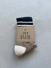 Load image into Gallery viewer, The Sandalwood Slub Socks
