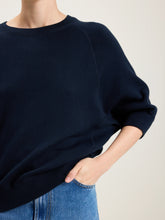 Load image into Gallery viewer, Anglet Sweatshirt - Navy
