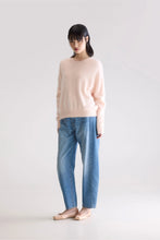 Load image into Gallery viewer, Datus Sweater - Quartz
