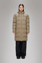Load image into Gallery viewer, Alta Puffer - Beige
