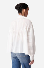 Load image into Gallery viewer, Dahlia Blouse - White
