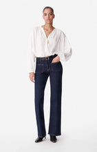Load image into Gallery viewer, Dompay Flare Jeans - Indigo

