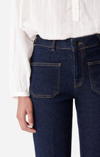 Load image into Gallery viewer, Dompay Flare Jeans - Indigo
