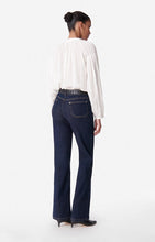 Load image into Gallery viewer, Dompay Flare Jeans - Indigo
