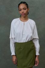 Load image into Gallery viewer, Irisane Blouse - Off White
