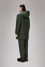 Load image into Gallery viewer, Lohja Long Insulated Jacket - Green
