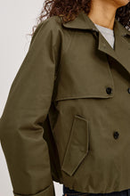 Load image into Gallery viewer, Jett Jacket - Olive
