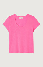 Load image into Gallery viewer, Jacksonville 48 Round Neck T-Shirt - Rose Fluo
