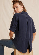 Load image into Gallery viewer, The Split Back Button Down Shirt is Bella Dahl&#39;s signature button down. Designed with two front pockets, a split back detail and long sleeves with roll tab, this shirt is perfect for everyday wear. Aprilmae contemporary designer womenswear in Chiswick.
