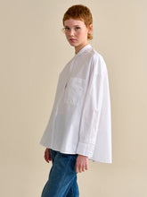 Load image into Gallery viewer, Gorky Oversized Cotton Shirt - White
